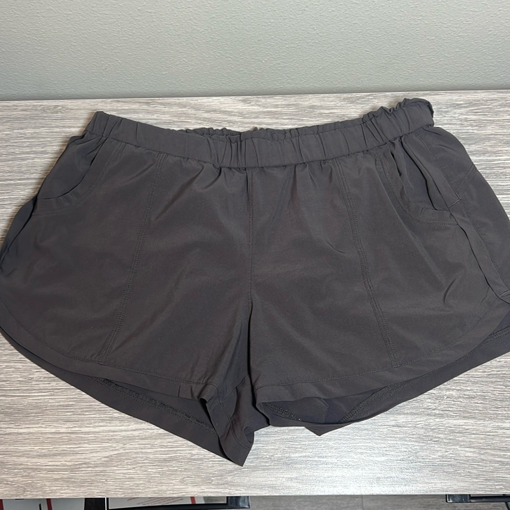Athleta Purple Athletic Elastic Waist Pull On Shorts Medium